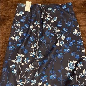 Navy flowered pencil skirt